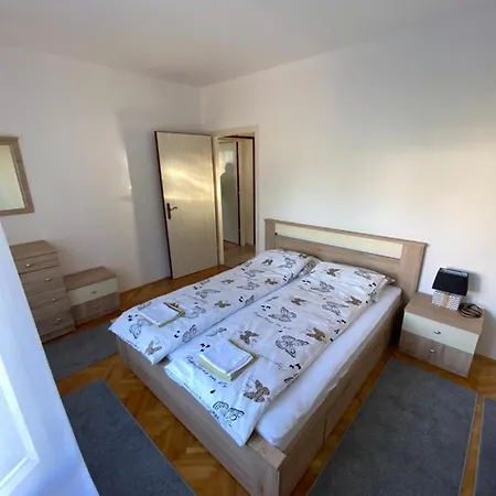 Zdenka Pobri Apartmán Opatija