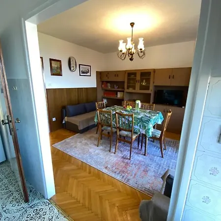 Lejlighed Zdenka Pobri *