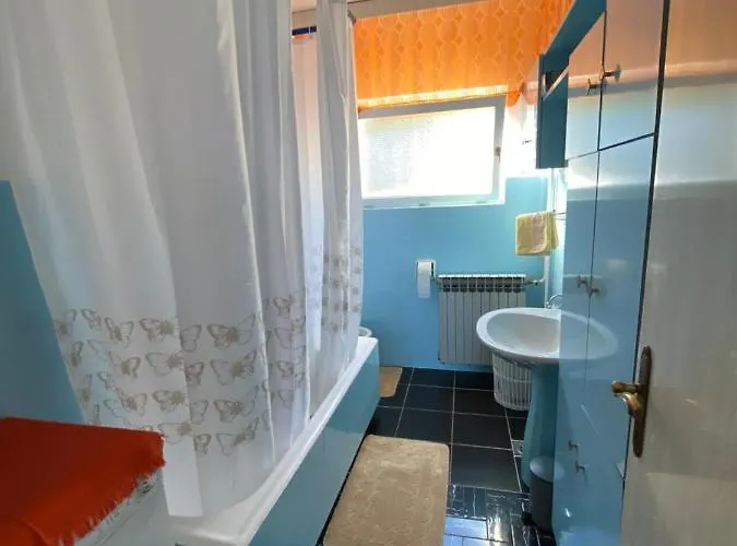 Zdenka Pobri Apartman *